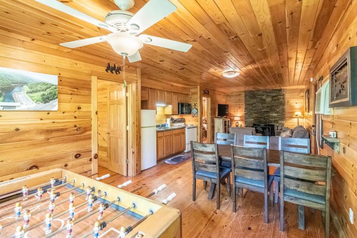 Nantahala Village Bryson City Rum bild